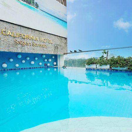 California Saigon Hotel & Rooftop Pool Πόλη Χο Τσι Μινχ Εξωτερικό φωτογραφία