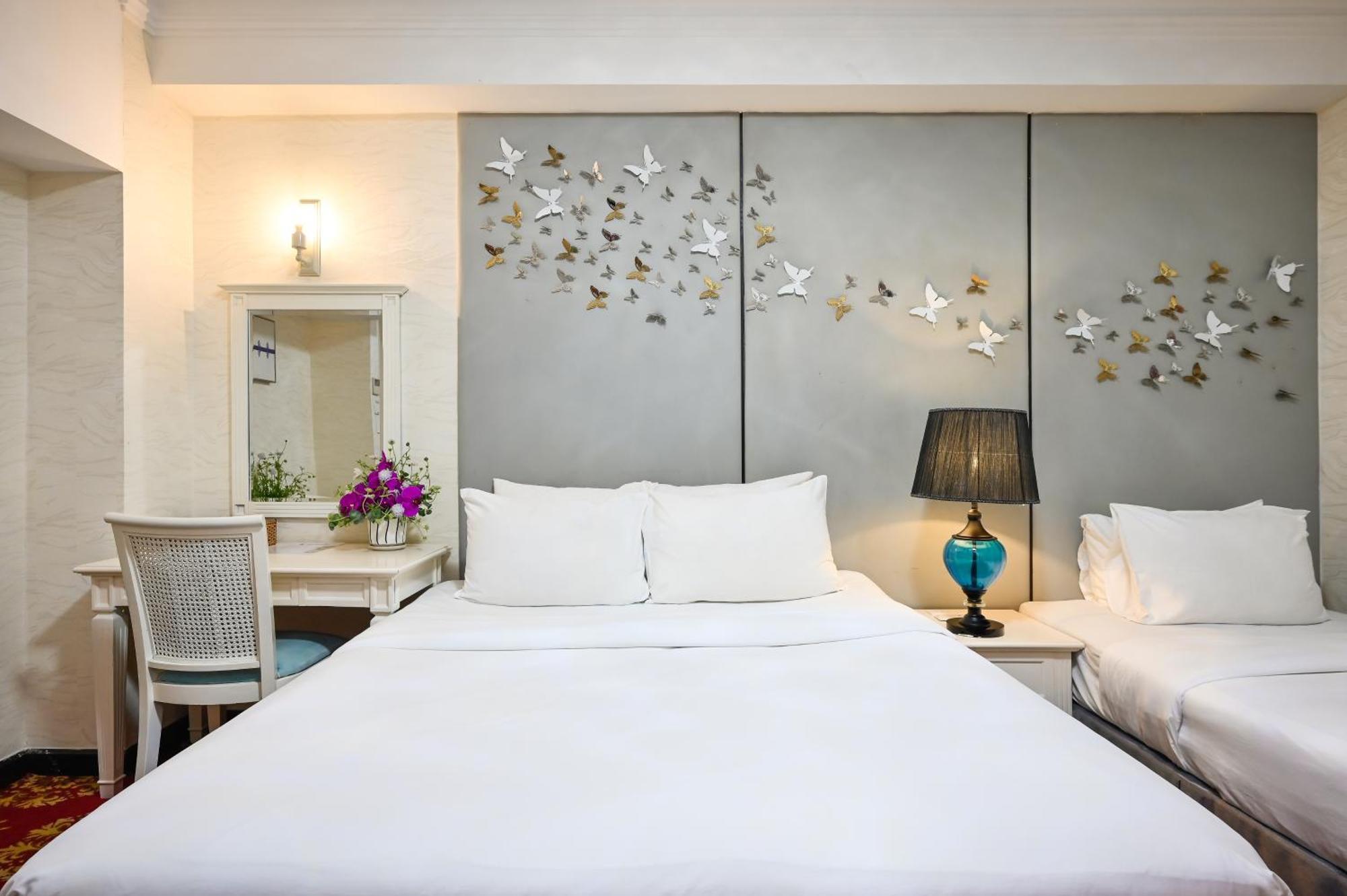 California Saigon Hotel & Rooftop Pool Πόλη Χο Τσι Μινχ Δωμάτιο φωτογραφία