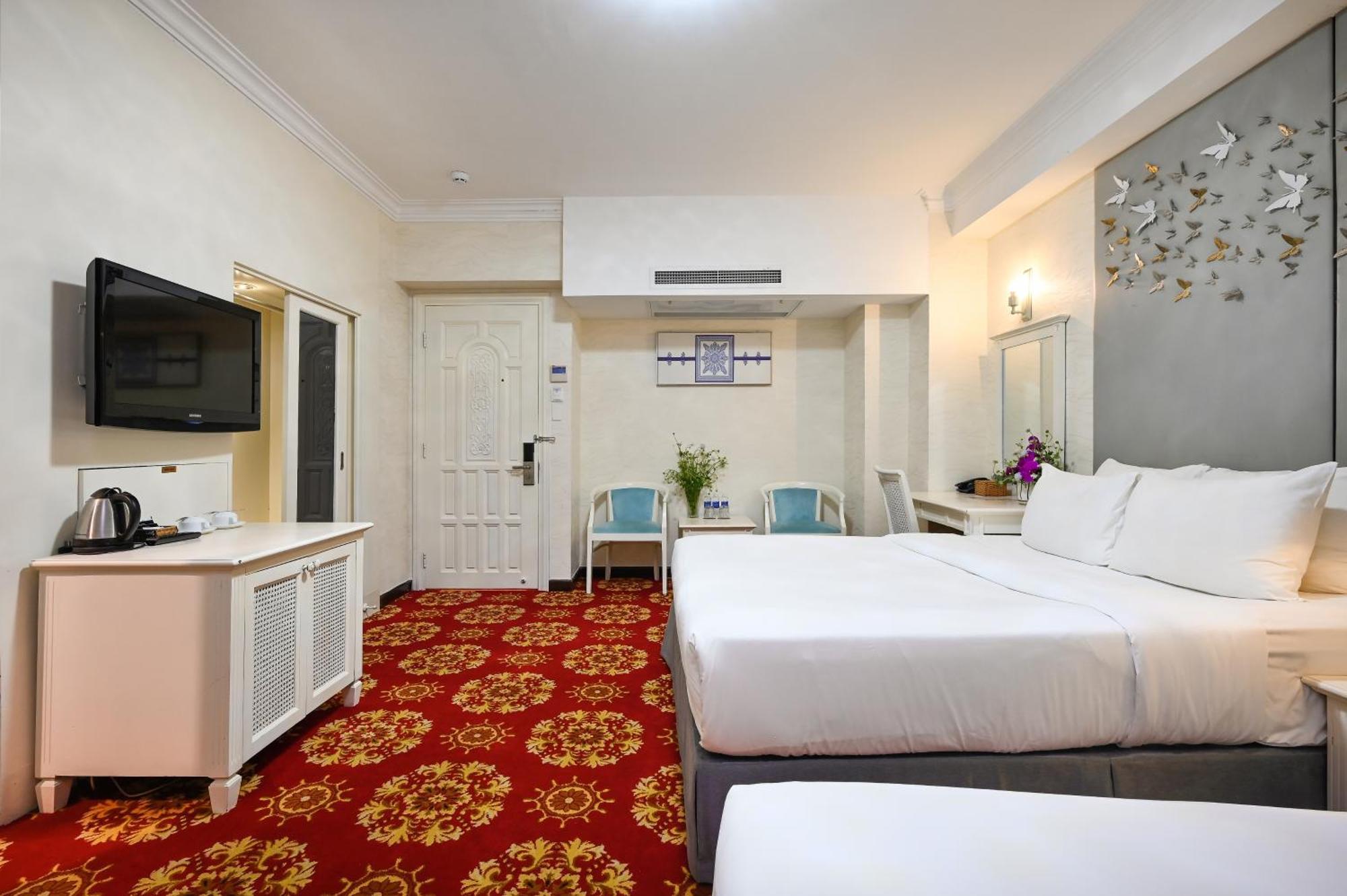 California Saigon Hotel & Rooftop Pool Πόλη Χο Τσι Μινχ Δωμάτιο φωτογραφία