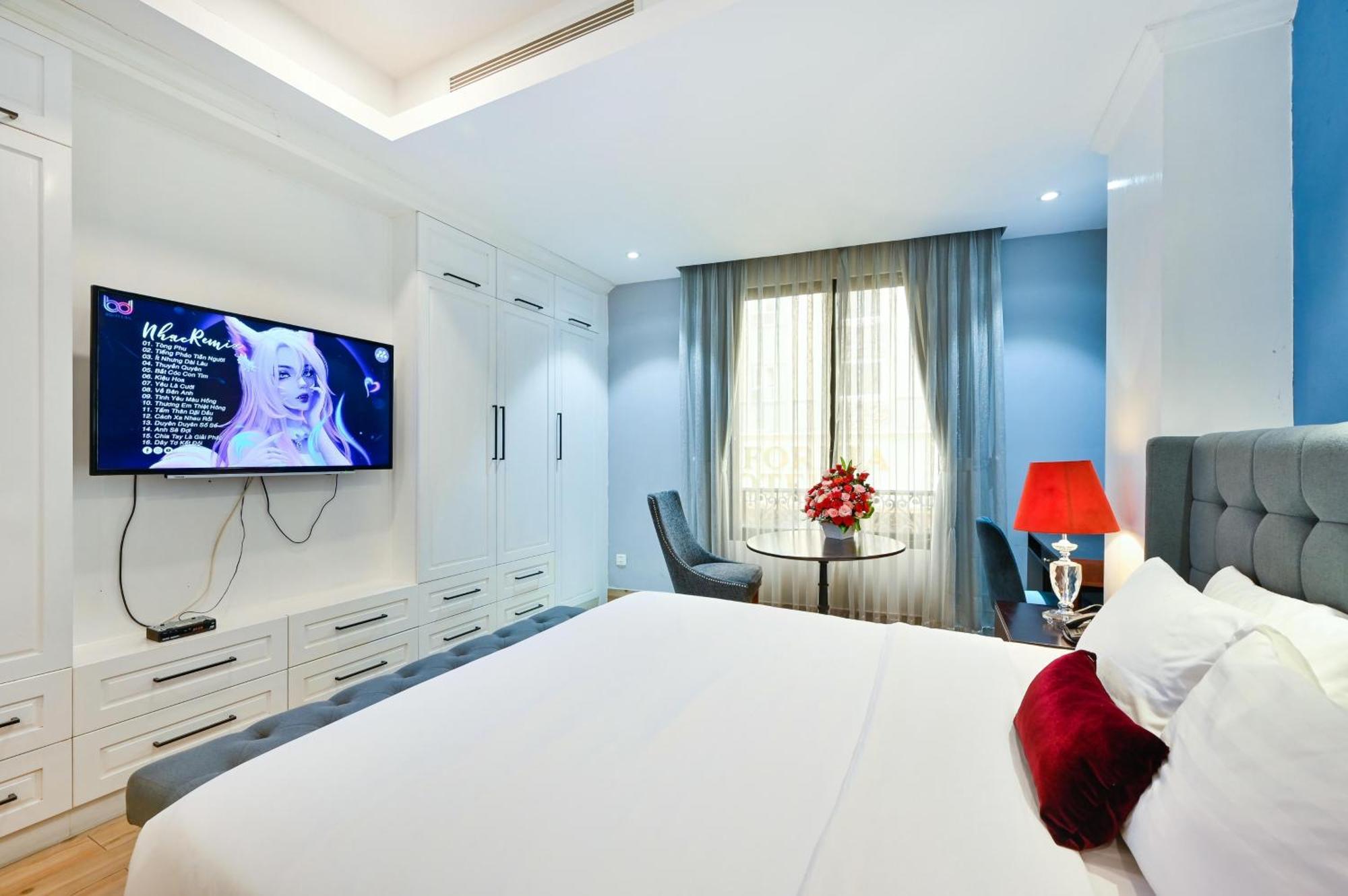 California Saigon Hotel & Rooftop Pool Πόλη Χο Τσι Μινχ Εξωτερικό φωτογραφία