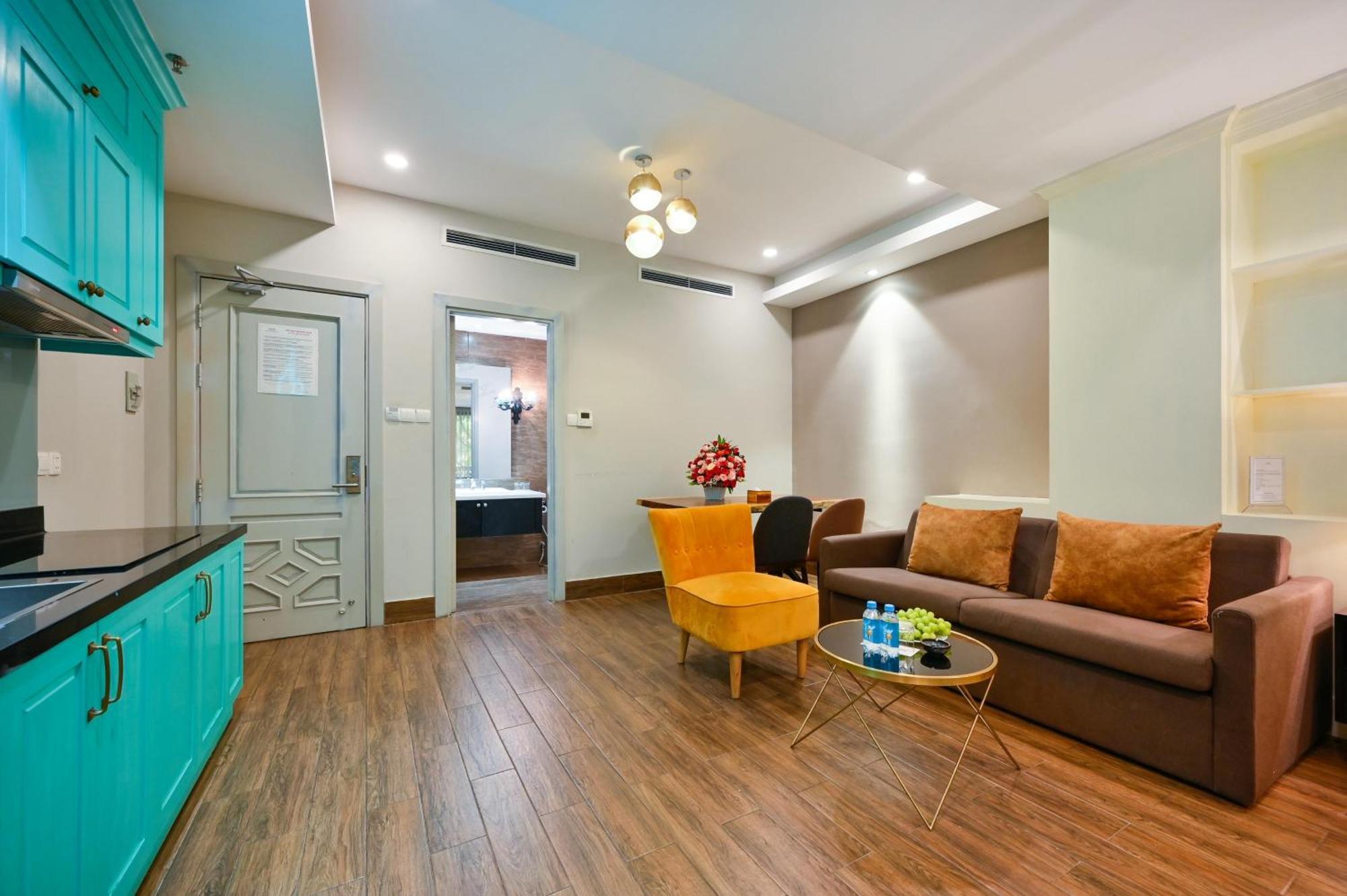 California Saigon Hotel & Rooftop Pool Πόλη Χο Τσι Μινχ Εξωτερικό φωτογραφία