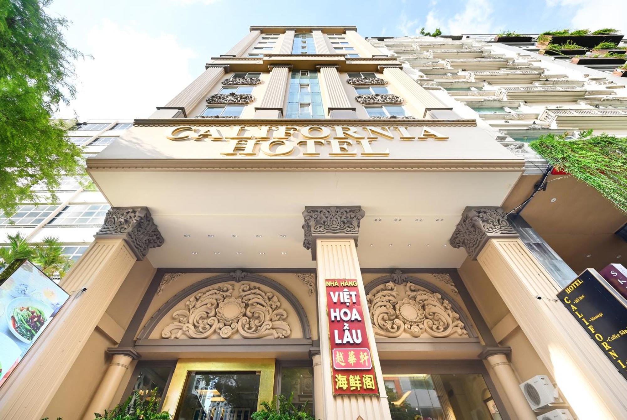 California Saigon Hotel & Rooftop Pool Πόλη Χο Τσι Μινχ Εξωτερικό φωτογραφία