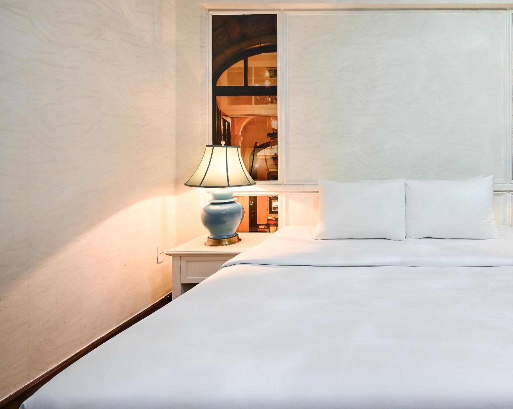 California Saigon Hotel & Rooftop Pool Πόλη Χο Τσι Μινχ Δωμάτιο φωτογραφία